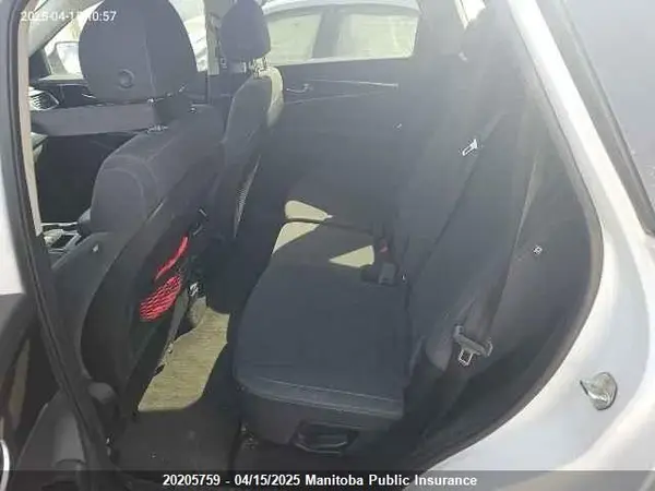 5XYPGDA38JG344925 2018 KIA SORENTO - Image 8