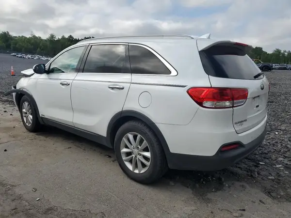 5XYPGDA38JG347341 2018 KIA SORENTO - Image 2