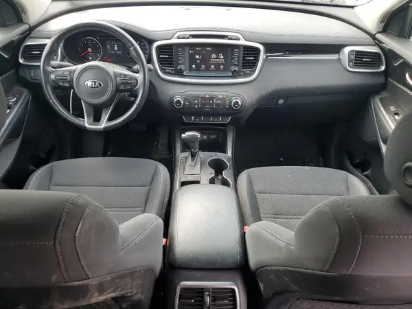 5XYPGDA38JG347341 2018 KIA SORENTO - Image 8