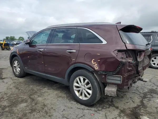 5XYPGDA38JG349204 2018 KIA SORENTO - Image 2