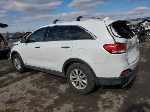 5XYPGDA38JG351907 2018 KIA SORENTO - Image 2