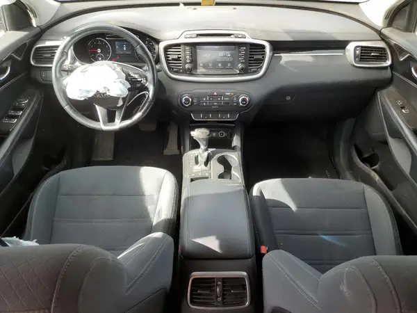 5XYPGDA38JG362132 2018 KIA SORENTO - Image 8