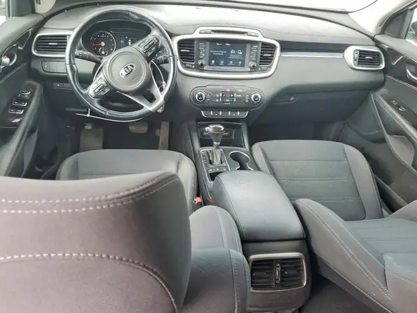 5XYPGDA38JG413371 2018 KIA SORENTO - Image 8
