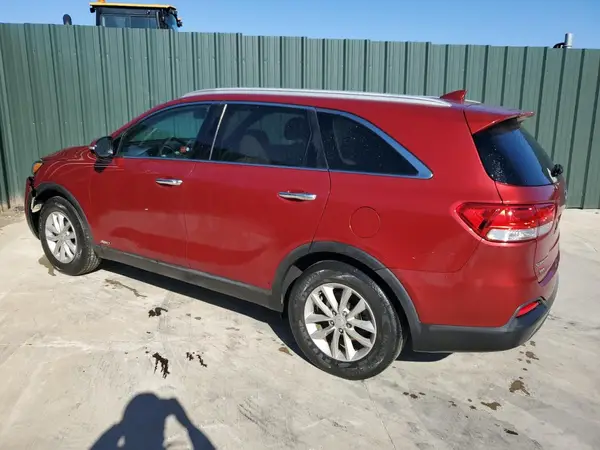 5XYPGDA38JG424953 2018 KIA SORENTO - Image 2