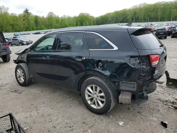 5XYPGDA38JG425293 2018 KIA SORENTO - Image 2