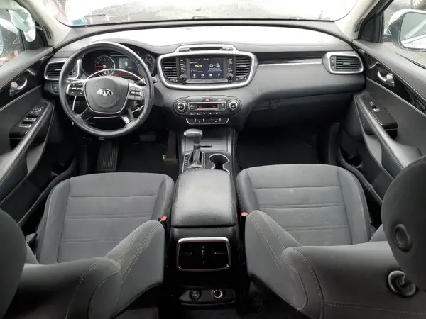 5XYPGDA38KG434822 2019 KIA SORENTO - Image 8