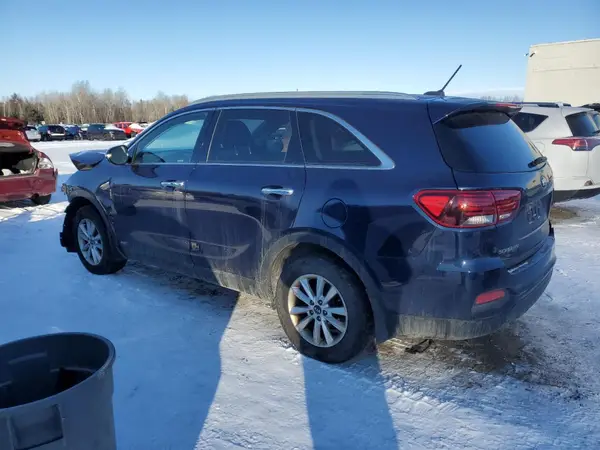 5XYPGDA38KG442922 2019 KIA SORENTO - Image 2