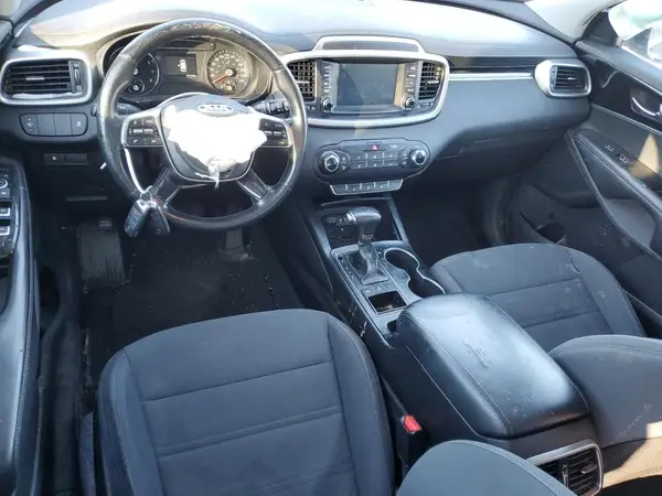 5XYPGDA38KG442922 2019 KIA SORENTO - Image 8