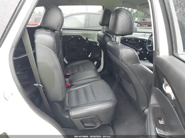 5XYPGDA38KG461230 2019 KIA SORENTO - Image 8