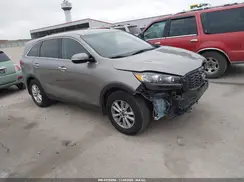 5XYPGDA38KG473636 2019 KIA SORENTO