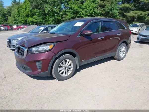 5XYPGDA38KG478786 2019 KIA SORENTO - Image 2