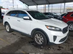 5XYPGDA38KG479176 2019 KIA SORENTO