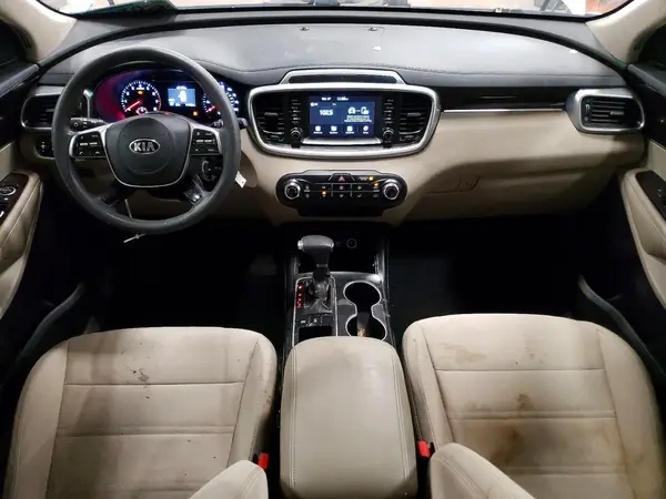 5XYPGDA38KG502049 2019 KIA SORENTO - Image 8