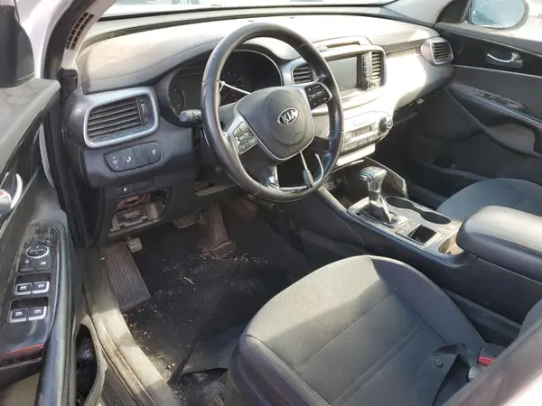 5XYPGDA38KG515187 2019 KIA SORENTO - Image 8