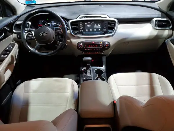 5XYPGDA38KG537268 2019 KIA SORENTO - Image 8