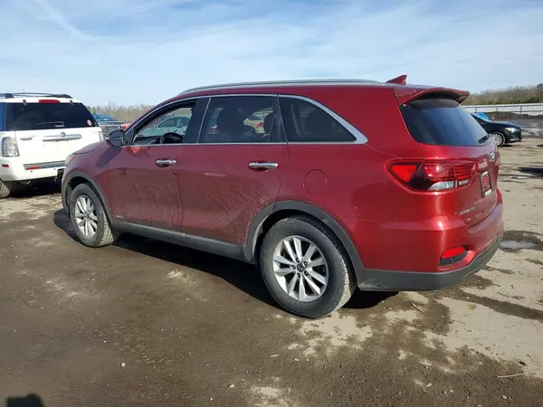 5XYPGDA38KG541160 2019 KIA SORENTO - Image 2