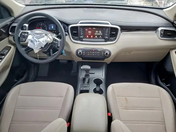 5XYPGDA38KG548027 2019 KIA SORENTO - Image 8