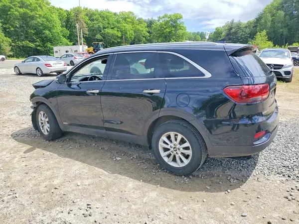 5XYPGDA38KG548299 2019 KIA SORENTO - Image 2