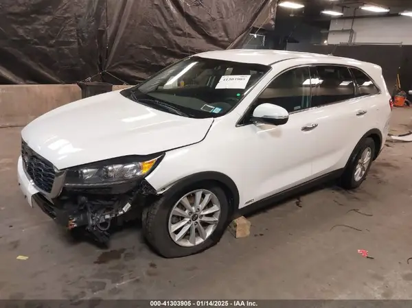 5XYPGDA38KG558444 2019 KIA SORENTO - Image 2
