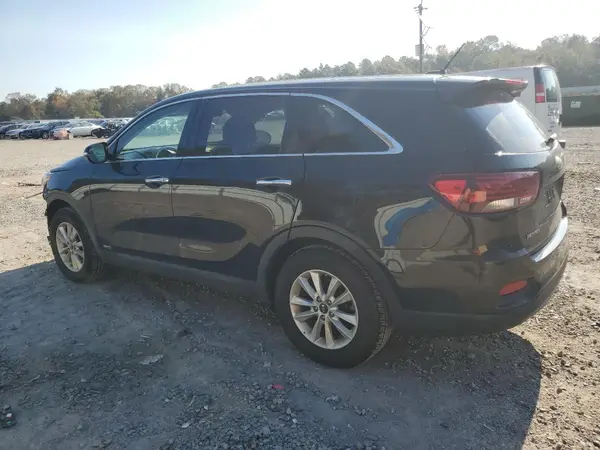 5XYPGDA38KG561392 2019 KIA SORENTO - Image 2