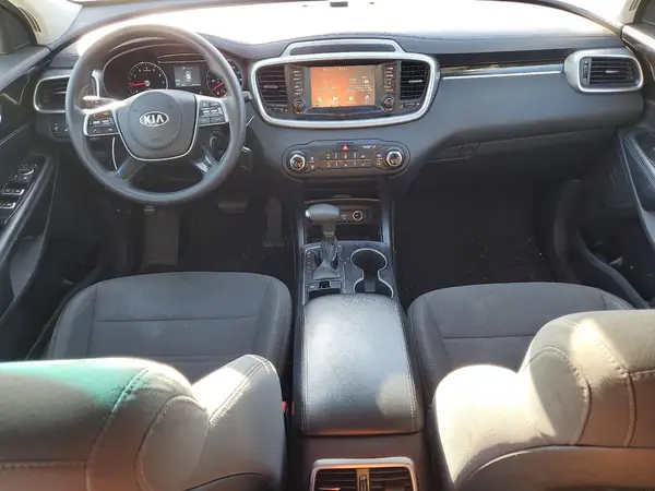 5XYPGDA38KG566642 2019 KIA SORENTO - Image 8