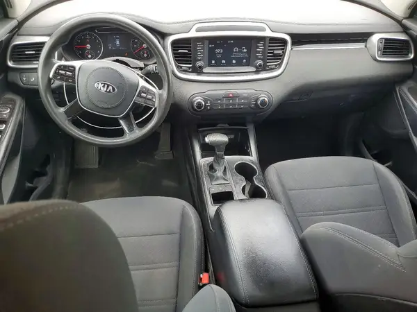 5XYPGDA38KG574000 2019 KIA SORENTO - Image 8