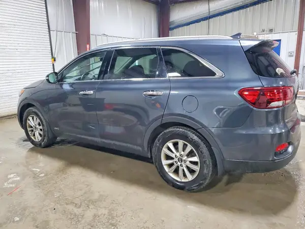 5XYPGDA38KG604371 2019 KIA SORENTO - Image 2
