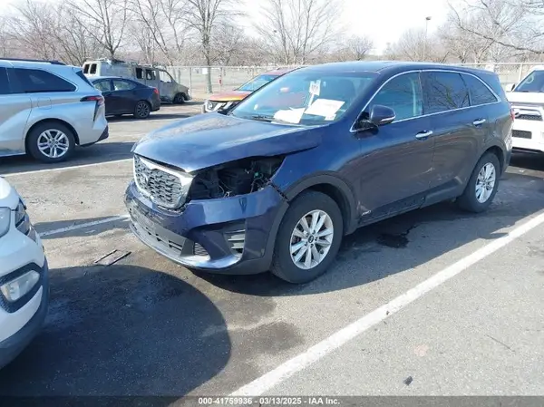 5XYPGDA38LG627828 2020 KIA SORENTO - Image 2