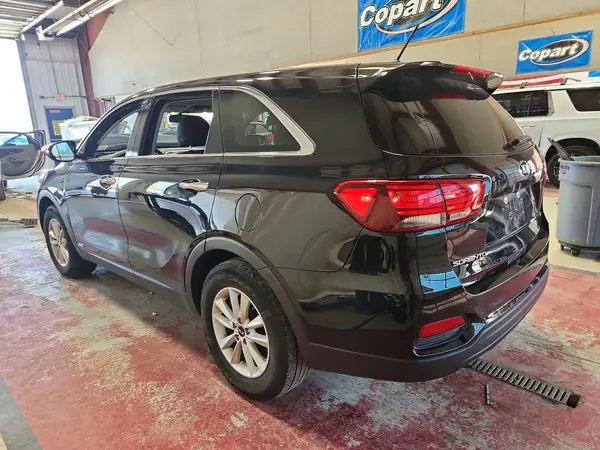 5XYPGDA38LG630132 2020 KIA SORENTO - Image 2