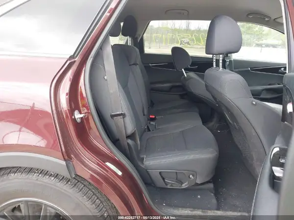5XYPGDA38LG644919 2020 KIA SORENTO - Image 8