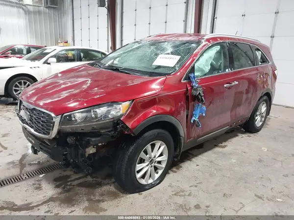 5XYPGDA38LG650123 2020 KIA SORENTO - Image 2