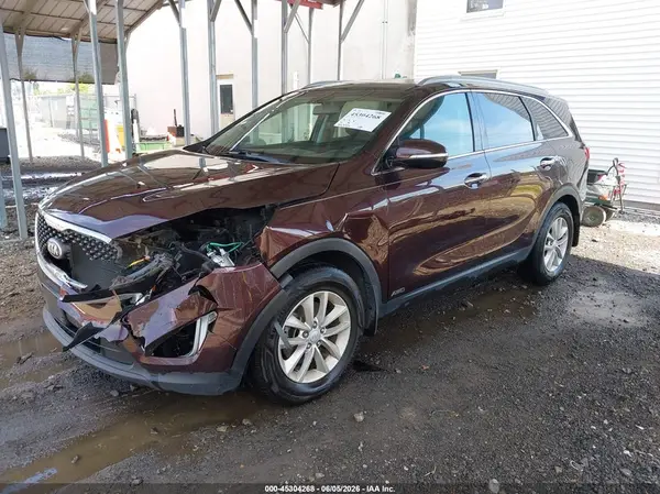 5XYPGDA39GG016566 2016 KIA SORENTO - Image 2