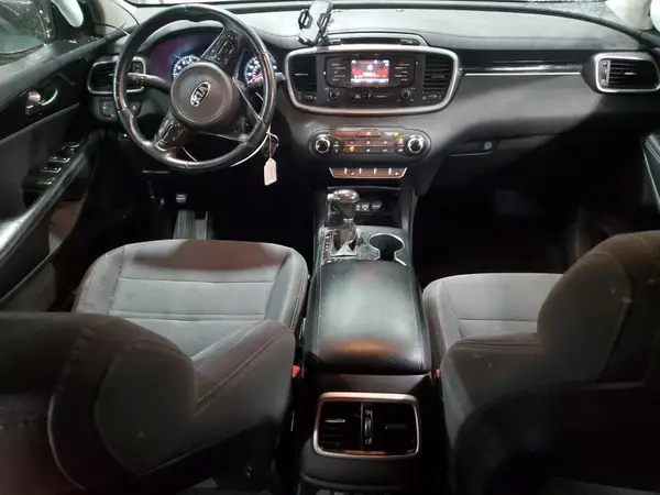 5XYPGDA39GG027079 2016 KIA SORENTO - Image 8