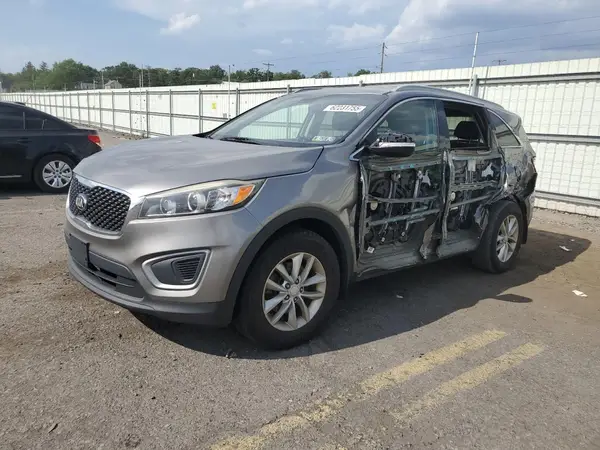 5XYPGDA39GG031729 2016 KIA SORENTO - Image 1