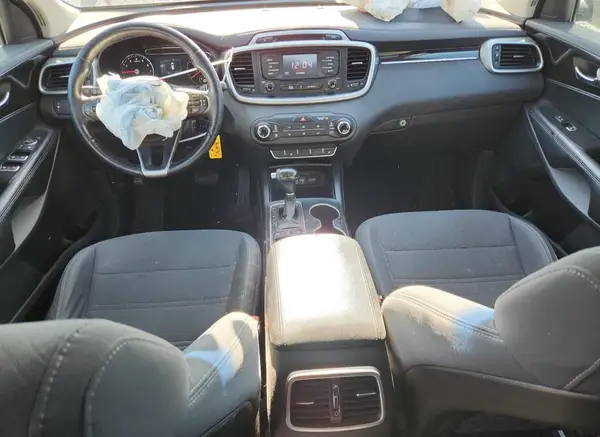 5XYPGDA39GG051155 2016 KIA SORENTO - Image 8