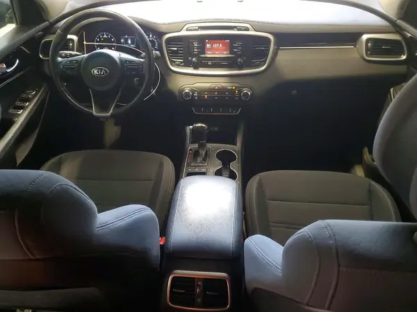 5XYPGDA39GG052676 2016 KIA SORENTO - Image 8