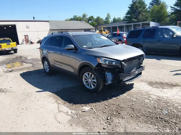 5XYPGDA39GG056467 2016 KIA SORENTO - Image 1