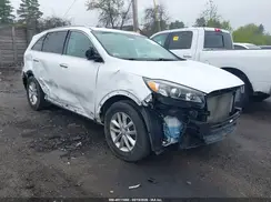 5XYPGDA39GG077271 2016 KIA SORENTO