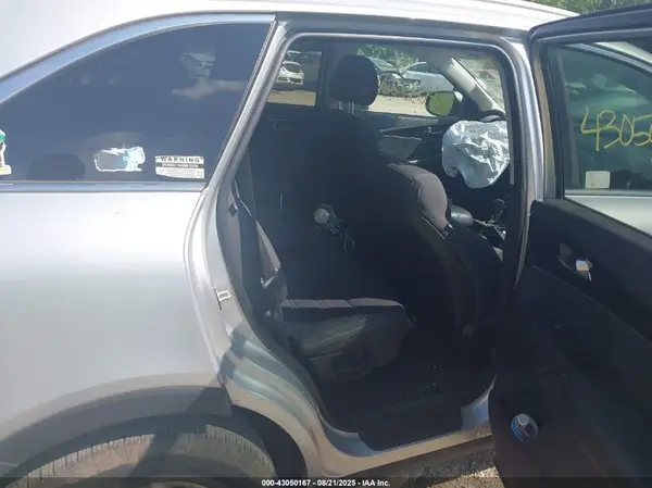 5XYPGDA39GG079988 2016 KIA SORENTO - Image 8