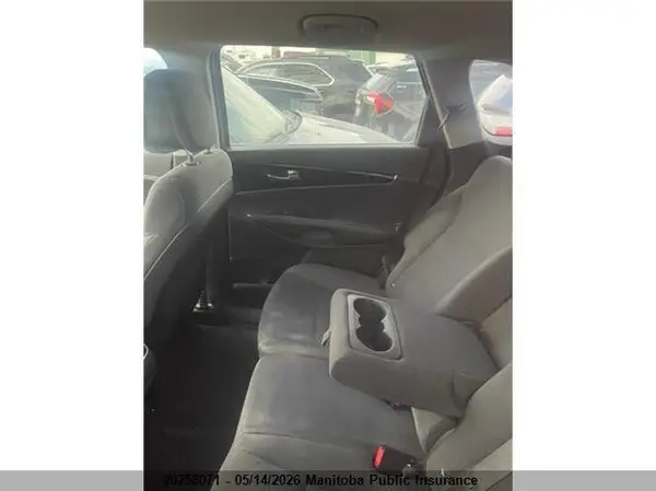 5XYPGDA39GG102167 2016 KIA SORENTO - Image 8