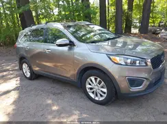 5XYPGDA39GG104663 2016 KIA SORENTO