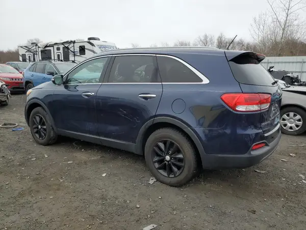 5XYPGDA39GG110219 2016 KIA SORENTO - Image 2