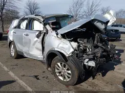 5XYPGDA39GG127294 2016 KIA SORENTO