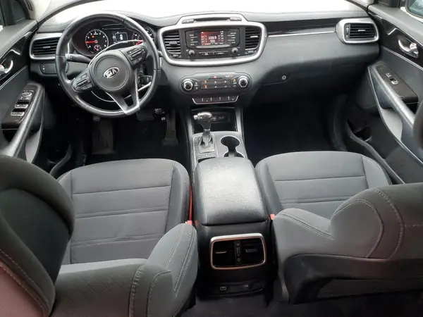 5XYPGDA39GG143589 2016 KIA SORENTO - Image 8