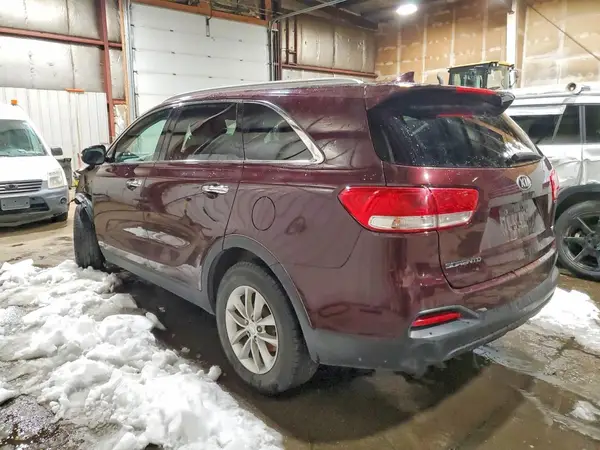 5XYPGDA39GG147318 2016 KIA SORENTO - Image 2