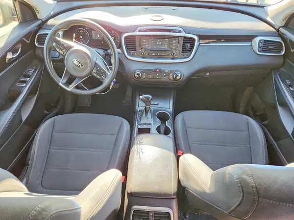5XYPGDA39GG148193 2016 KIA SORENTO - Image 8