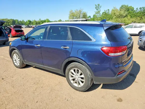 5XYPGDA39GG148453 2016 KIA SORENTO - Image 2