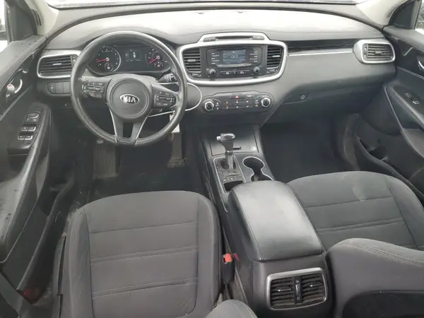5XYPGDA39GG163793 2016 KIA SORENTO - Image 8