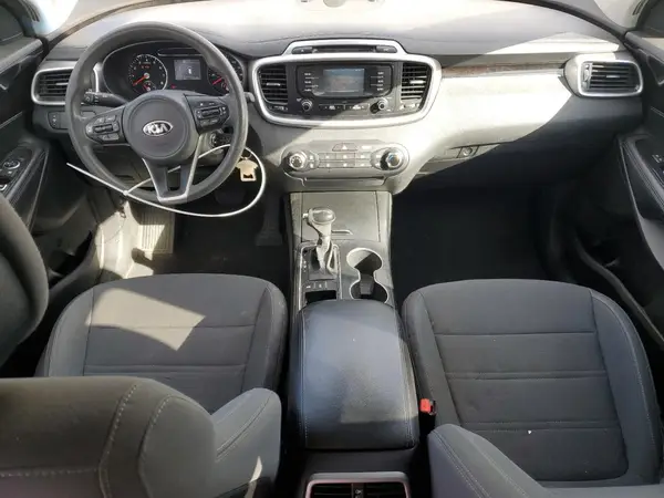 5XYPGDA39GG170047 2016 KIA SORENTO - Image 8