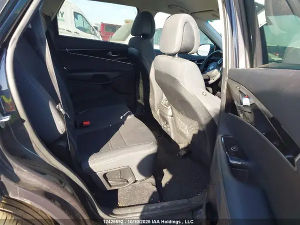 5XYPGDA39GG173241 2016 KIA SORENTO - Image 8